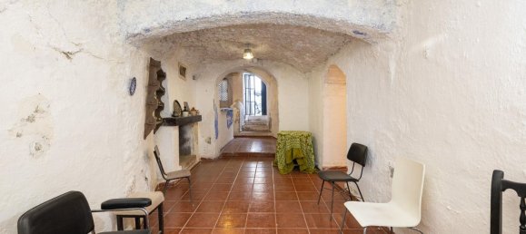 1 bedroom House in Granada, Spain No. 107660 2