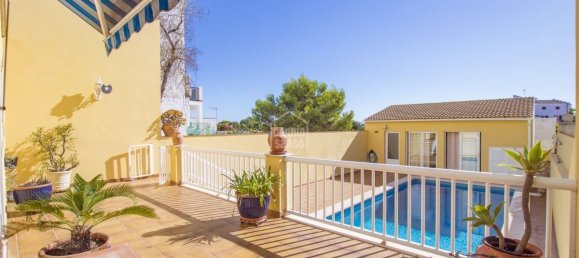 4 bedrooms Townhouse in Mahon, Spain No. 5266 4