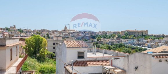 10 rooms House in Noto, Italy No. 306117 41