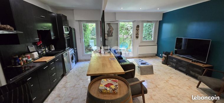 2 Schlafzimmer Wohnung in Noisy-le-Grand, France, Nr. 354418