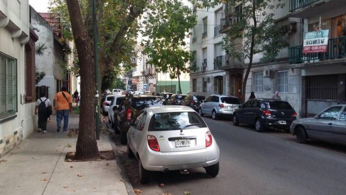 Apartamento de 2 dormitorios en Buenos Aires, Argentina No. 65625