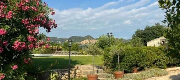 Propiedad comercial en Noto, Italy 168000 m² No. 333962 45