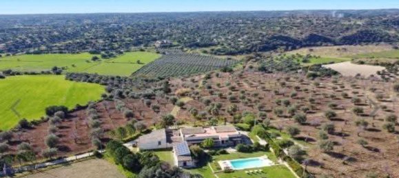 Propiedad comercial en Noto, Italy 168000 m² No. 333962 31