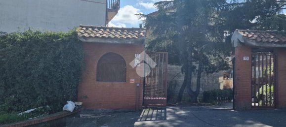 2 Schlafzimmer Wohnung in Aci Sant'Antonio, Italy, Nr. 300048 3
