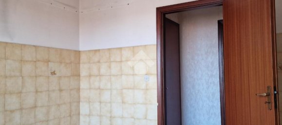 2 Schlafzimmer Wohnung in Aci Sant'Antonio, Italy, Nr. 300048 28