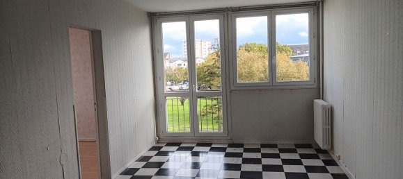 3 bedrooms Apartment in Tours, France No. 83987 3