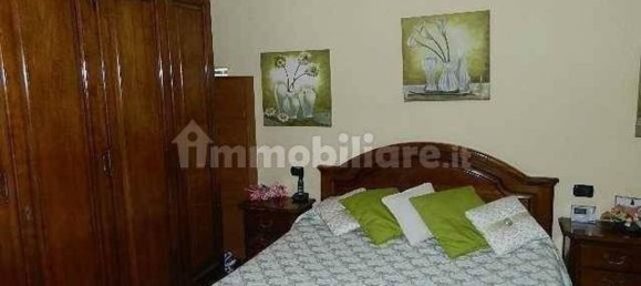 5 rooms House in Carrara, Italy No. 48159 18