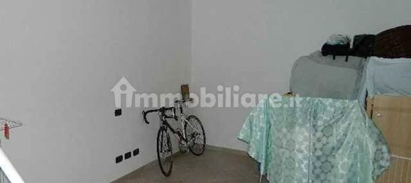 5 rooms House in Carrara, Italy No. 48159 19