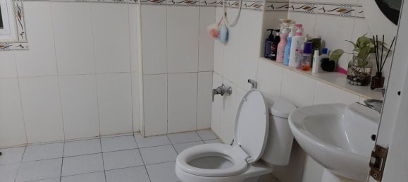 4 bedrooms Condo in Bangkok, Thailand No. 19209 3