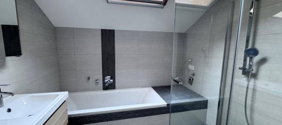 Квартира с 4 комнатами в Швац, Австрия № 145637 3