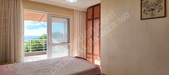 Villa 6+1 in Izmir, Turkey No. 33750 8