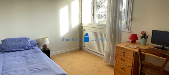 3 bedrooms Apartment in Carrieres-sur-Seine, France No. 163248 6