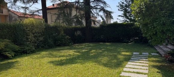 Apartamento de 4 dormitorios en Macherio, Italy No. 332153 6