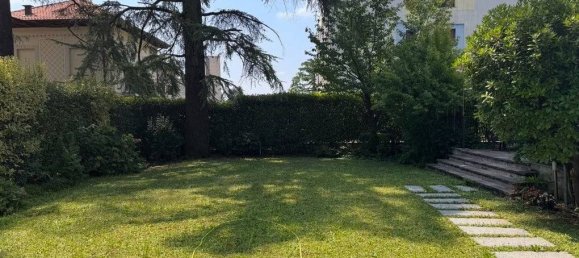 Apartamento de 4 dormitorios en Macherio, Italy No. 332153 7