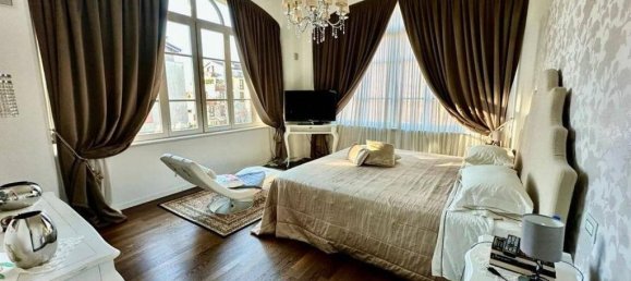 Apartamento de 4 dormitorios en Macherio, Italy No. 332153 14