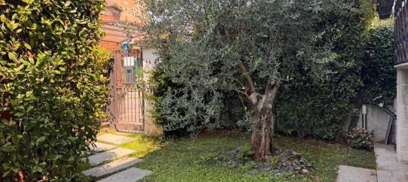 Apartamento de 4 dormitorios en Macherio, Italy No. 332153 5