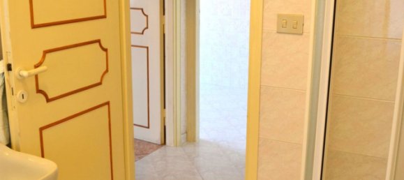 3 rooms Apartment in Rome, Italy No. 126726 29