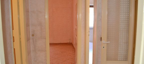 3 rooms Apartment in Rome, Italy No. 126726 33