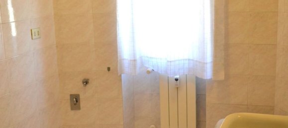 3 rooms Apartment in Rome, Italy No. 126726 26