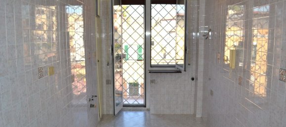 3 rooms Apartment in Rome, Italy No. 126726 19