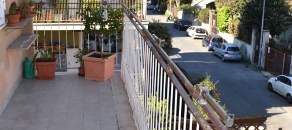 3 rooms Apartment in Rome, Italy No. 126726 40