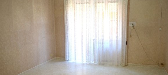 3 rooms Apartment in Rome, Italy No. 126726 3