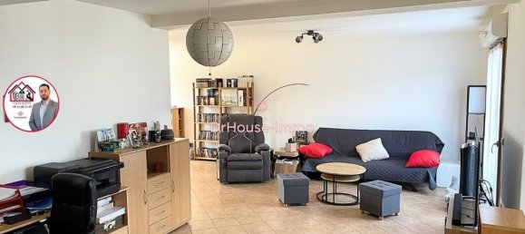 4 bedrooms House in Gargenville, France No. 165730 2