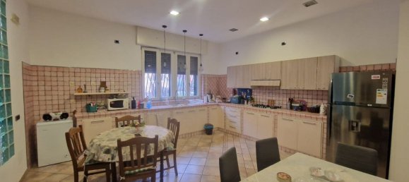 3 rooms Apartment in Scafati, Italy No. 77485 10