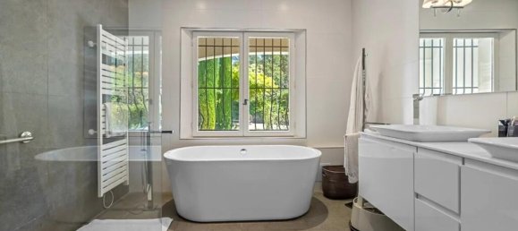 4 Schlafzimmer Villa in Mougins, France, Nr. 340813 10