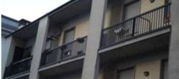 2 rooms Apartment in Piacenza, Italy No. 97910 20