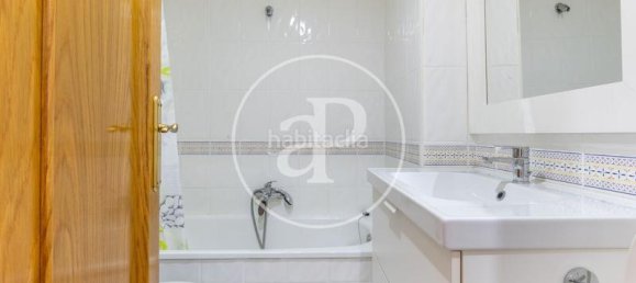 3 bedrooms Apartment in Valencia, Spain No. 148941 20