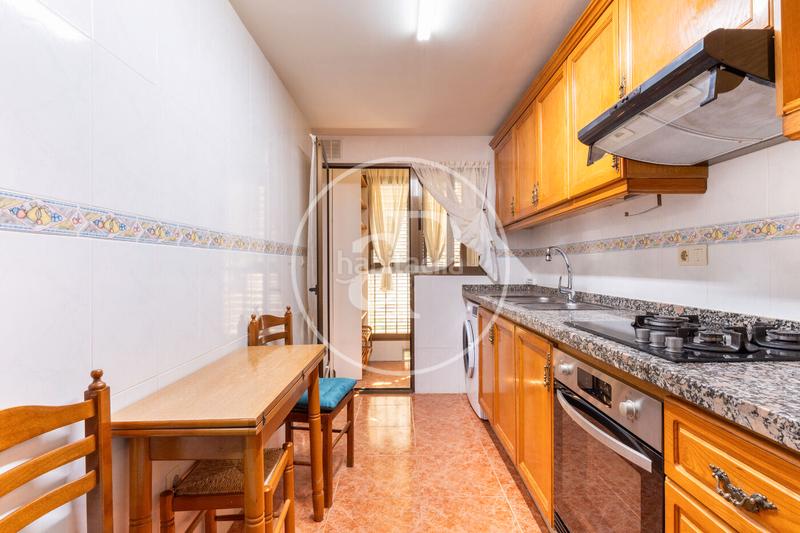 3 bedrooms Apartment in Valencia, Spain No. 148941
