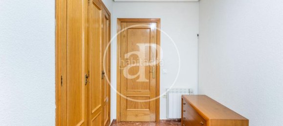 3 bedrooms Apartment in Valencia, Spain No. 148941 17