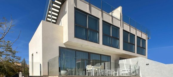 3 Schlafzimmer Villa in La Manga del Mar Menor, Spain, Nr. 8875 4