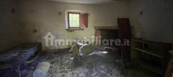 1 bedroom House in Licciana Nardi, Italy No. 355232 23