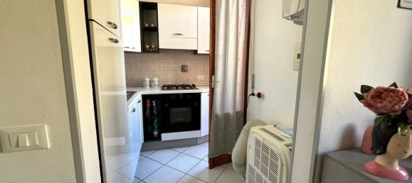 3 bedrooms Apartment in Empoli, Italy No. 348019 11