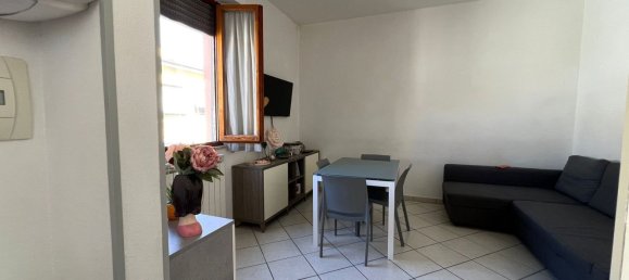 3 bedrooms Apartment in Empoli, Italy No. 348019 6