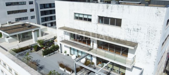 4 Schlafzimmer Doppelhaus in Matosinhos, Portugal, Nr. 137350 41