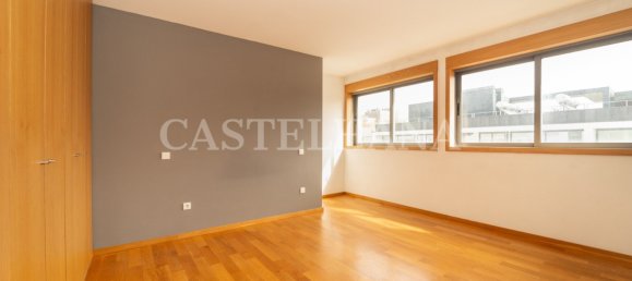 4 Schlafzimmer Doppelhaus in Matosinhos, Portugal, Nr. 137350 26