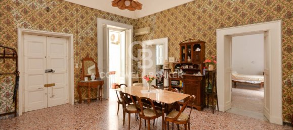 Apartamento de 4 dormitorios en Lecce, Italy No. 238576 5