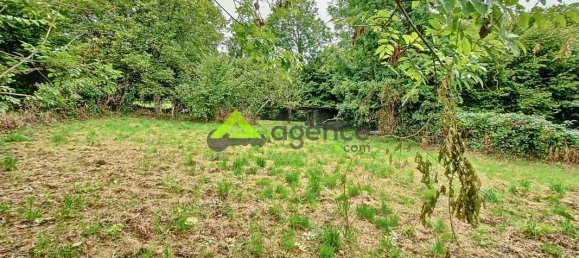 Terreno en Saint-Yrieix-les-Bois, France No. 97193 6