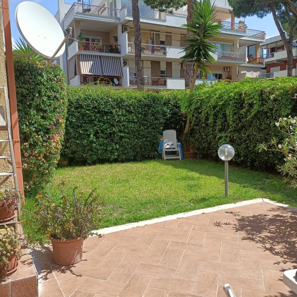 3 Schlafzimmer Wohnung in Santa Marinella, Italy, Nr. 372730