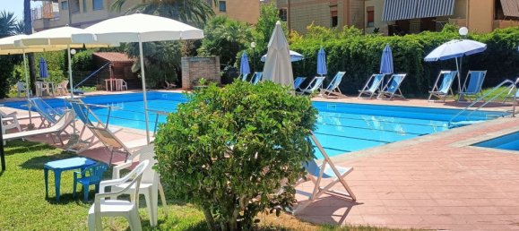 3 Schlafzimmer Wohnung in Santa Marinella, Italy, Nr. 372730 23