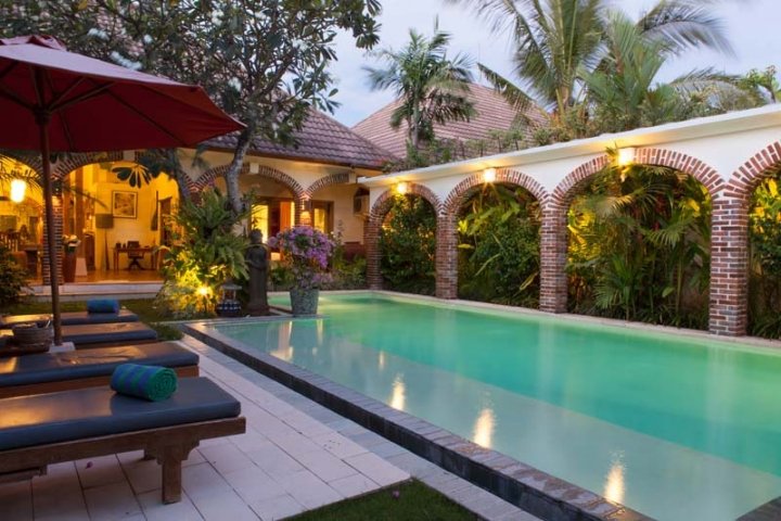 3 Schlafzimmer Villa in Seminyak, Indonesia, Nr. 404742