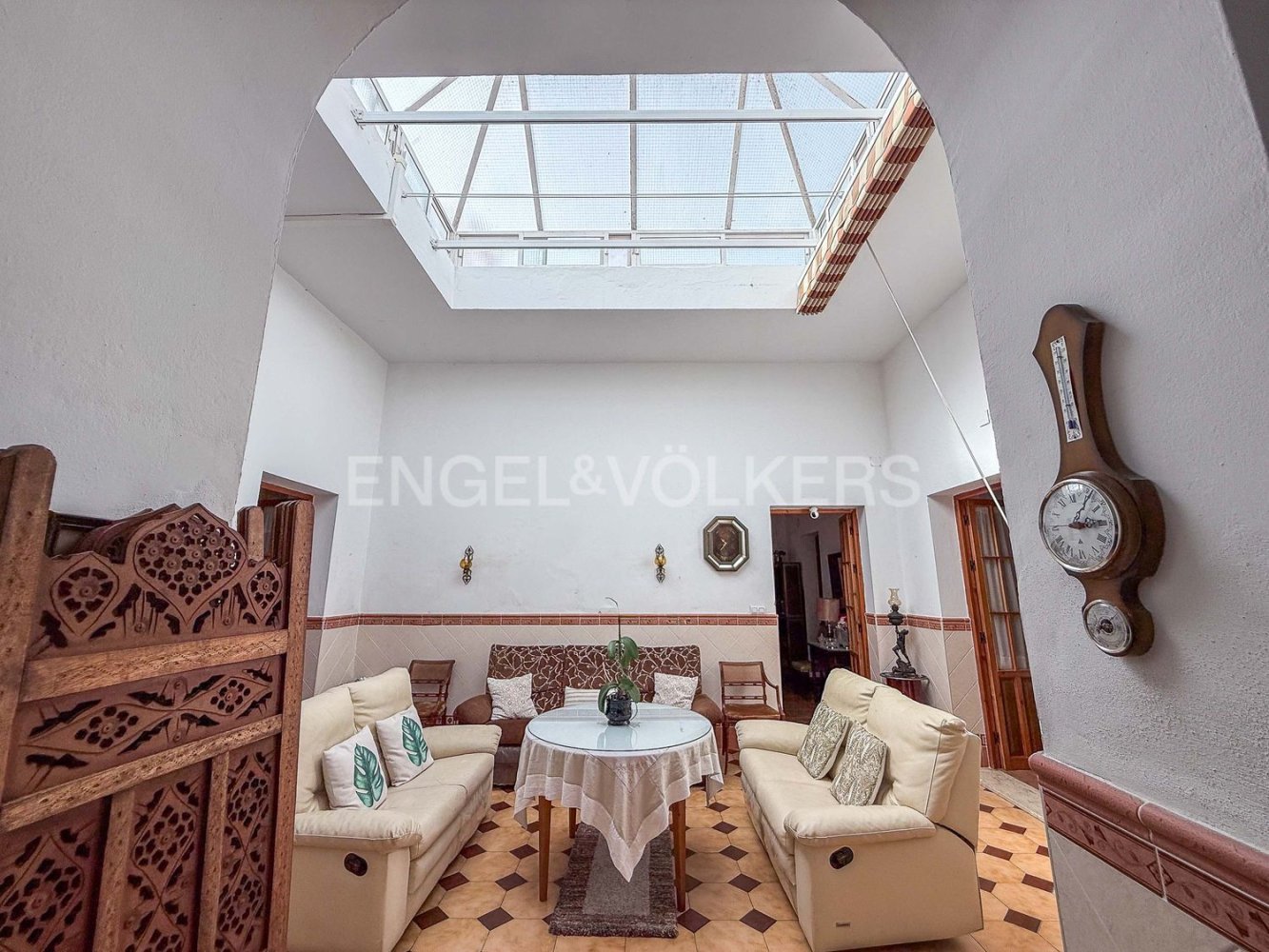 5 bedrooms House in Cadiz, Spain No. 231892