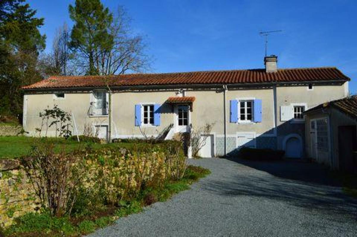 Casa T3 em Cherveux, France N.º 31833