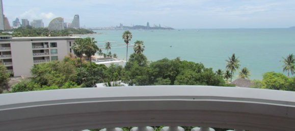 2 bedrooms Condo in Pattaya, Thailand No. 1054 5
