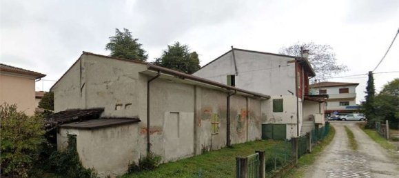 10 rooms Apartment in Mogliano Veneto, Italy No. 175377 14