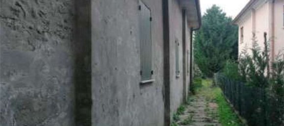 10 rooms Apartment in Mogliano Veneto, Italy No. 175377 6