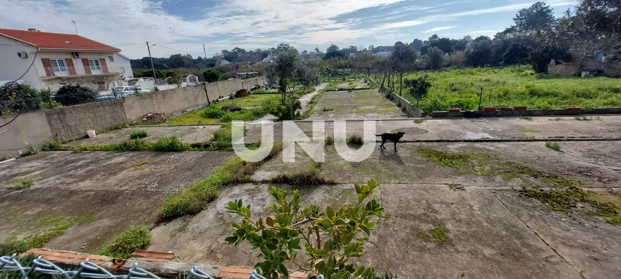 Terreno en Seixal, Portugal 840 m² No. 82430